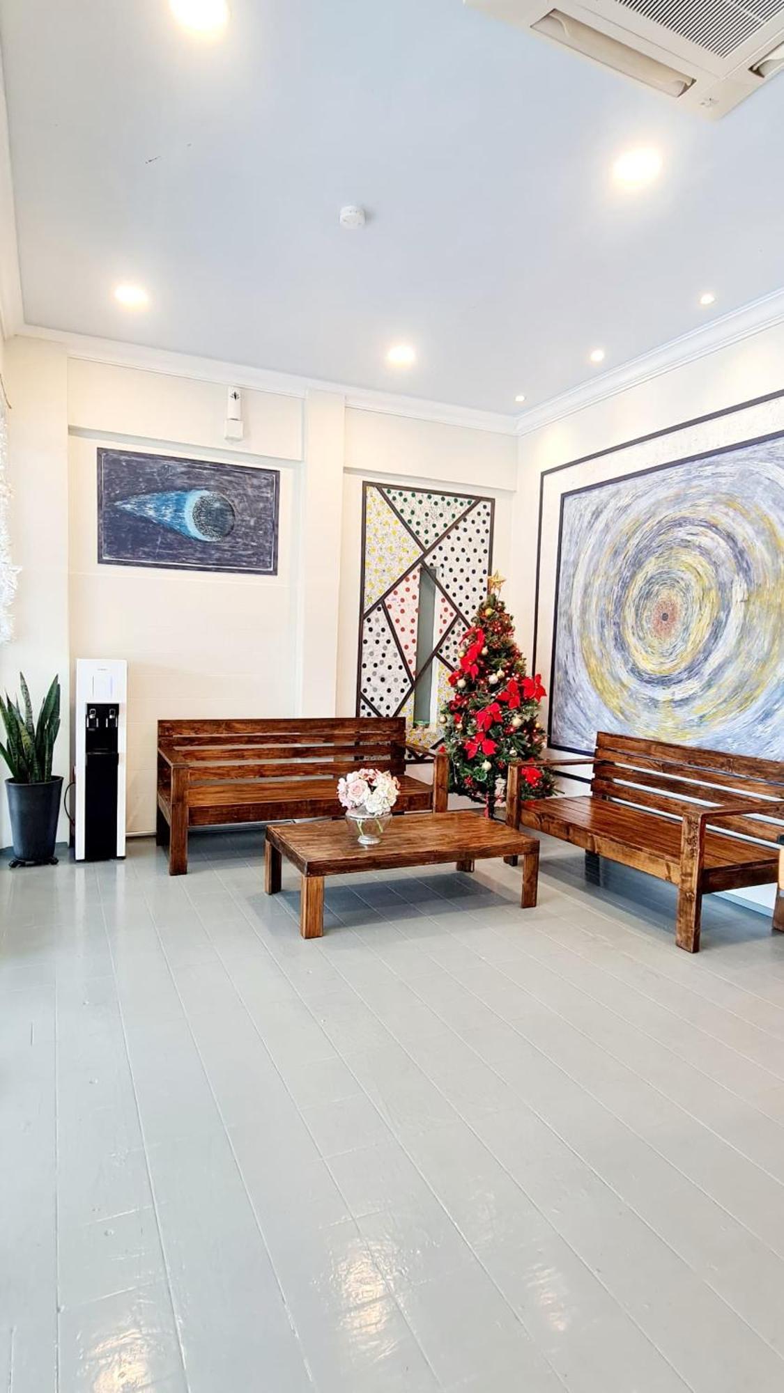 بيراي Pine Lodge By Evr Previously Yss Indrawasih المظهر الخارجي الصورة